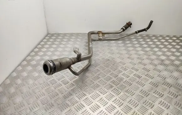 Fuel tank filler neck pipe