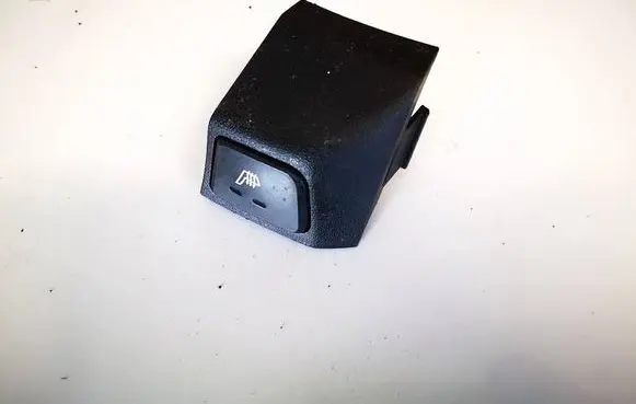 Hyundai i30 Seat heating switch 