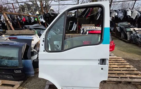 Renault Master II Front door