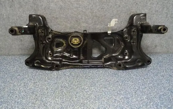 Volkswagen Jetta VI Front subframe 5C01993696