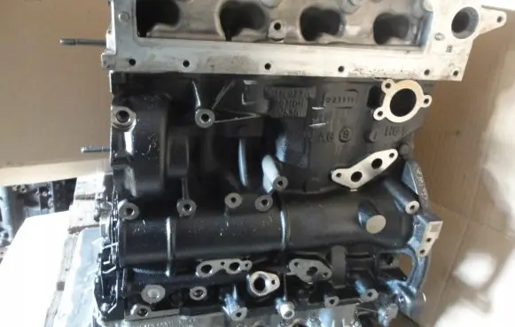 Audi A3 S3 8V Engine 04L100037A