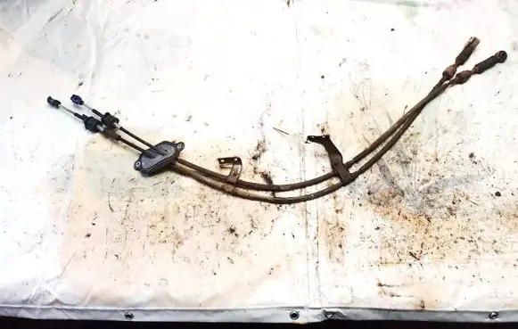 Honda Civic Gear shift cable linkage