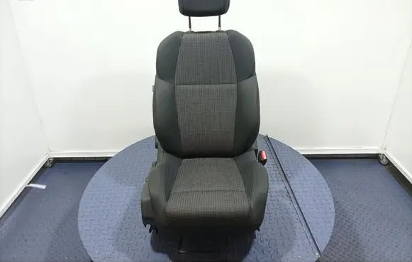 Peugeot 508 RXH Front passenger seat 