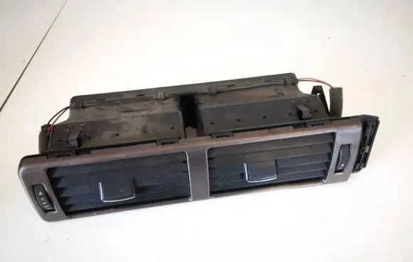 Audi A6 S6 C5 4B Dash center air vent grill 4b1820951