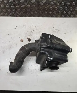 Volkswagen Caddy Intake resonator 1K0129622D