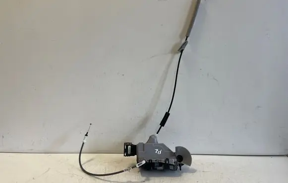 Opel Vivaro Front door lock 16942544