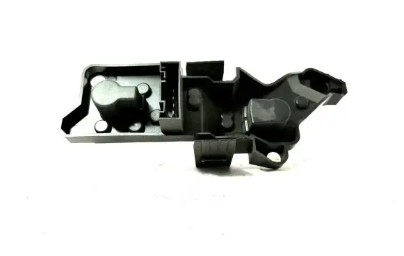 Mini One - Cooper R50 - 53 Tail light bulb cover holder 13405110DE 63216938832