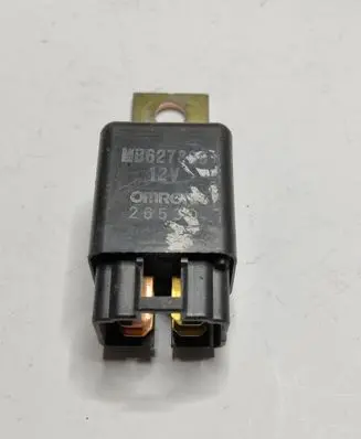 Mitsubishi Pajero Other relay MB627885 2653D