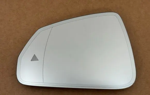 BMW 2 Active Tourer U06 Wing mirror glass 51165A18095