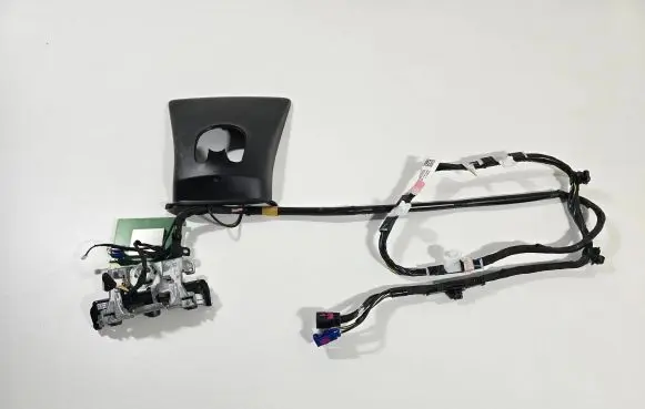 Tesla Model 3 Camera control unit module 1098383-00-E