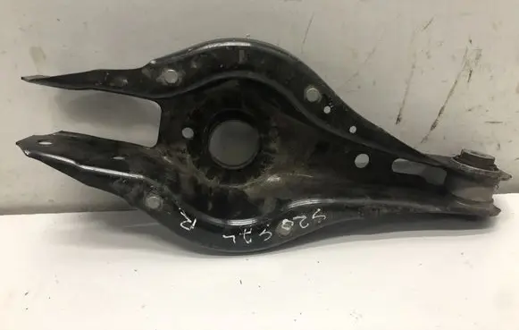 BMW 3 G20 G21 Rear upper control arm/wishbone 6884694