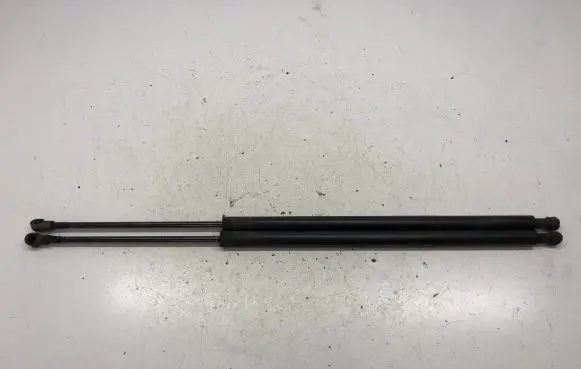 BMW X3 E83 Tailgate/trunk strut/damper 51243400379 3400379
