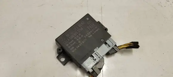 Mercedes-Benz E W212 Parking PDC control unit/module A0009003706