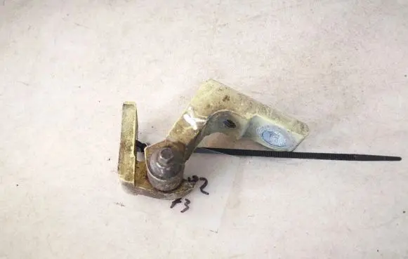 Fiat Doblo Rear door lower hinge