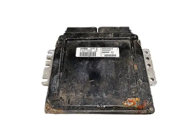 Renault Megane I Engine control unit/module 8200124318