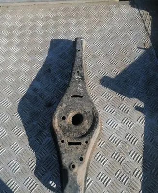 Volkswagen PASSAT B6 Rear upper control arm/wishbone