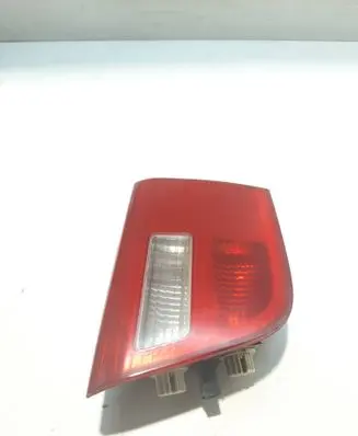 Tailgate rear/tail lights