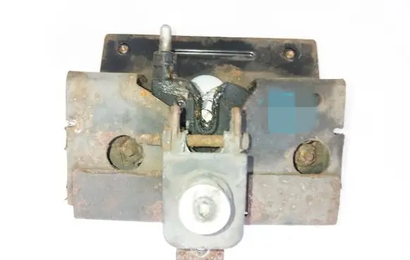 Ford Transit Engine bonnet/hood lock/catch