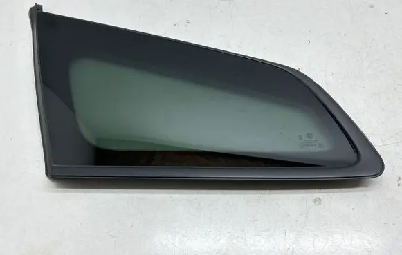 KIA Optima Rear side window 43R019700 87810-D4300 DOT736AS3M35