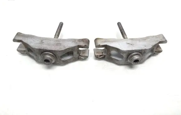 Volkswagen Golf VI Fuel Injector clamp holder 03l216