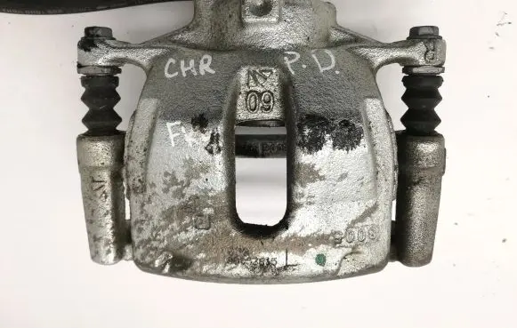 Toyota C-HR I Front brake caliper