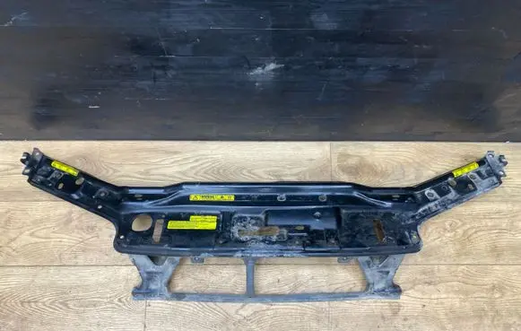 Volvo XC70 Top upper radiator support slam panel 