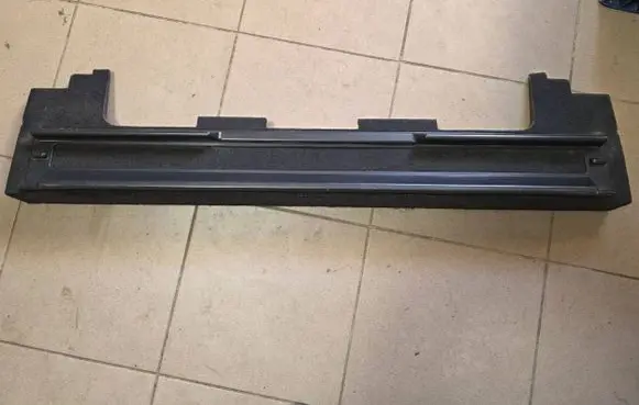 Volkswagen Tiguan Other trunk/boot trim element 5NN868077B