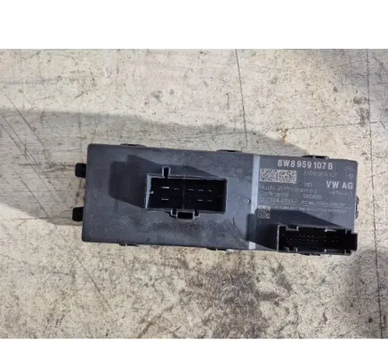Audi A5 Sportback 8TA Tailgate/trunk control unit/module 8W8959107B 8W8959107 A2C74487807