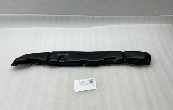 Suzuki Vitara (LY) Fender foam support/seal 7235154P00