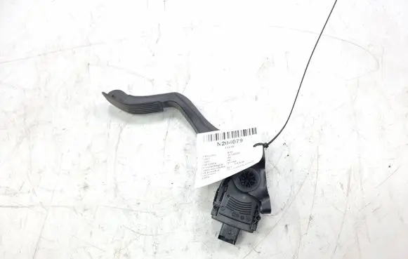 Peugeot 308 Accelerator throttle pedal 9681530380