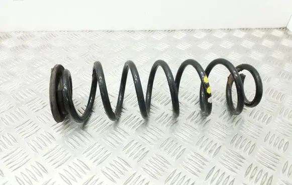 Volkswagen Golf Plus Rear coil spring