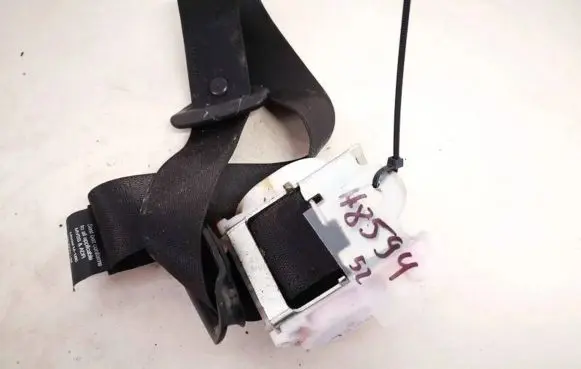 Opel Zafira A Rear seatbelt 13120731