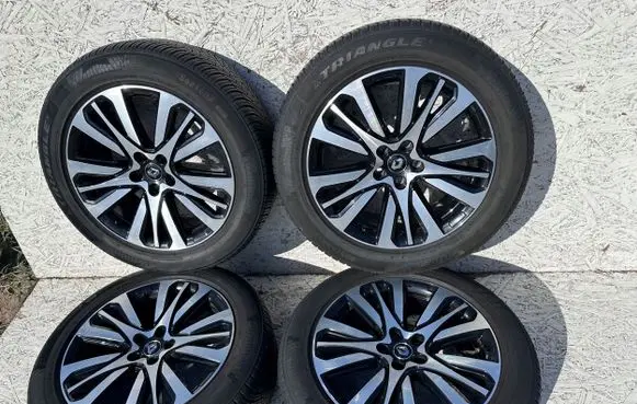 Renault Kadjar R18 alloy rim 