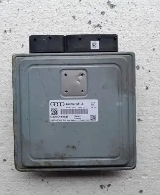 Audi A6 S6 C7 4G Engine control unit/module 4G0907551J