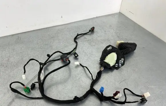 Jeep Grand Cherokee Front door wiring loom P68086975AC