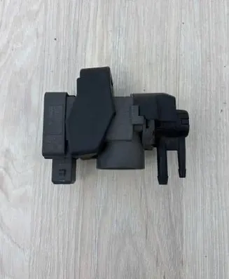 Dacia Duster Turbo solenoid valve 149566215R 33710 335542