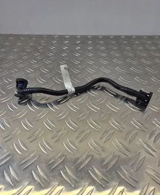 BMW 5 F10 F11 Vacuum line/pipe/hose 208960 657203701 20013A