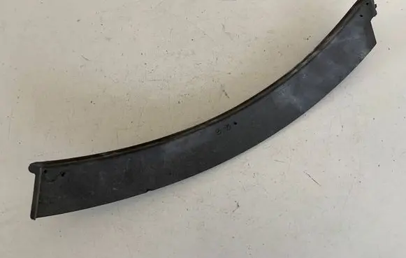 Audi Q5 SQ5 8R Rear bumper trim bar molding 8R0853828C