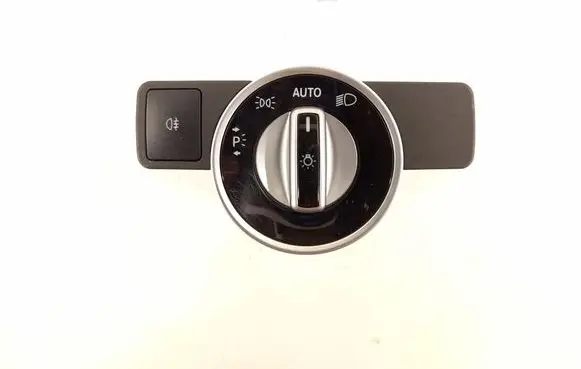 Mercedes-Benz E W212 Light switch 2129050551 A2129050551