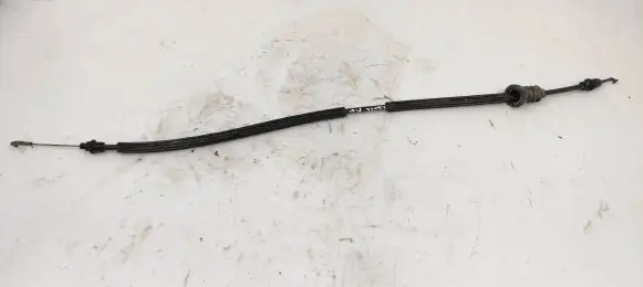 Volkswagen New Beetle Front door cable line 