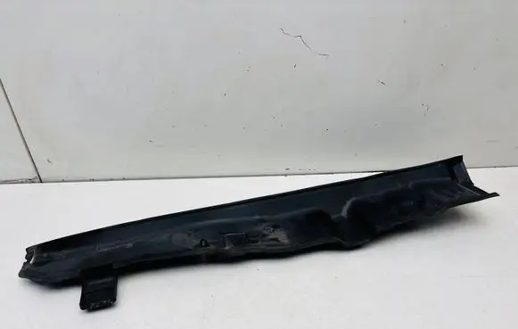 Audi A1 Fender foam support/seal 8X0821111