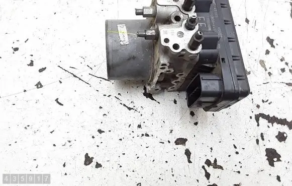 Mazda 6 ABS Pump GAM7437A0 1338004451