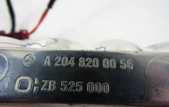 Mercedes-Benz E W212 Third/center stoplight A2048200056