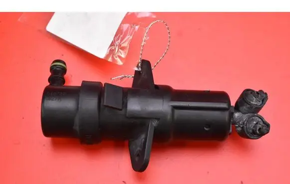 BMW 7 E65 E66 Windshield washer spray nozzle 7001949