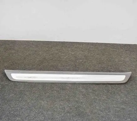 Audi Q3 8U Front sill trim cover 8U0853374A 8U0853374