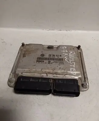 Skoda Roomster (5J) Engine control unit/module 038906019NR 1039S15634 0281013081