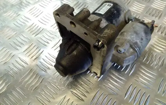 Peugeot 308 Starter motor V75500178004 M000T32271ZE