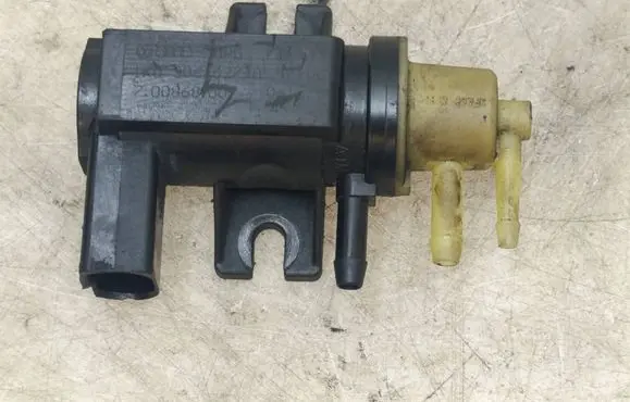 Skoda Roomster (5J) Turbo solenoid valve 1K0906627A 70086800