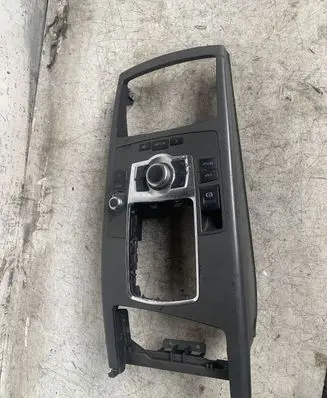 Audi A6 S6 C6 4F Center console 4F1864261