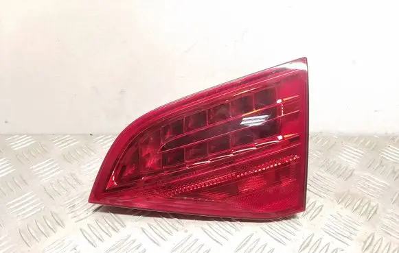 Audi A4 S4 B8 8K Tailgate rear/tail lights 8K9945094B 041210R